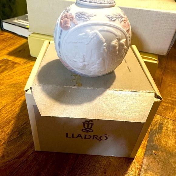 LLadro Christmas 🎄 tree ornament Vintage 1991 in the original box never used - Picture 2 of 7
